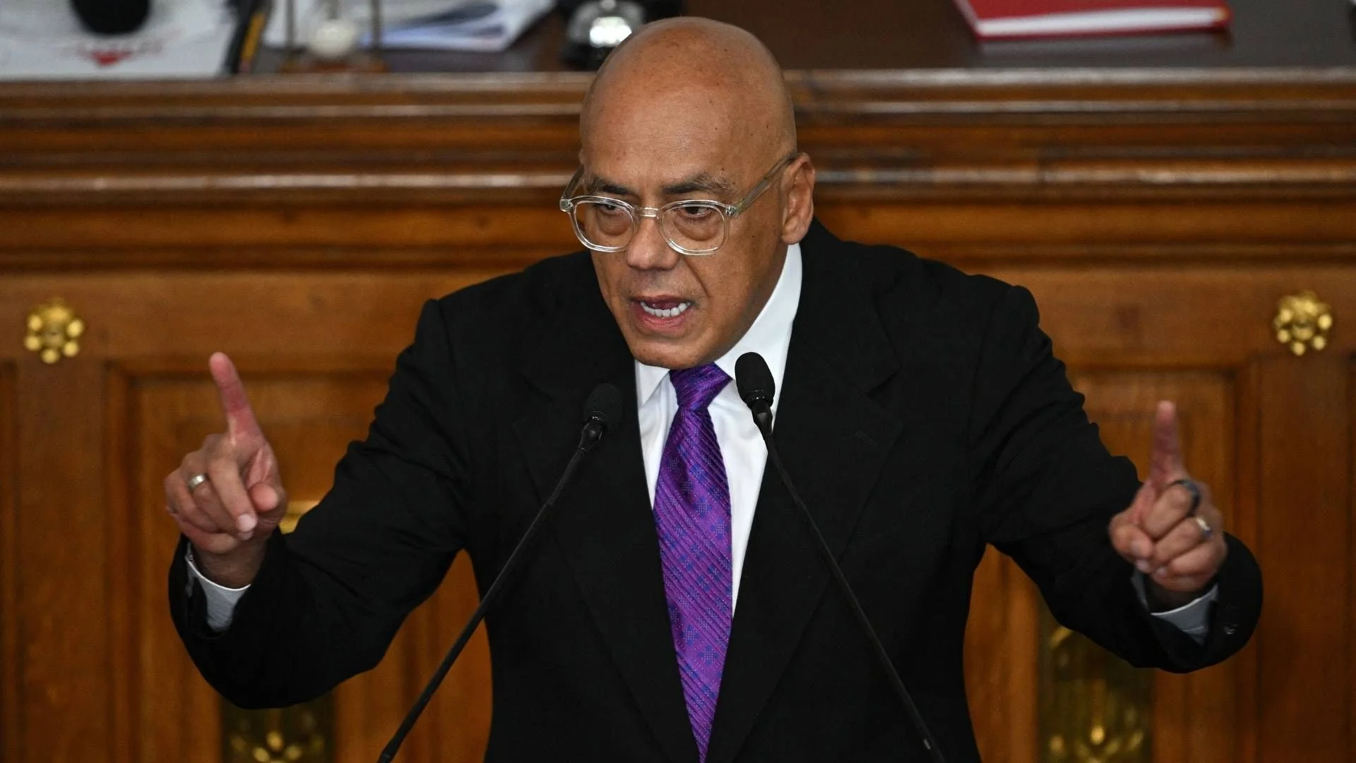 Desde la Asamblea Nacional, articula el funcionamiento político del chavismo tras Maduro.