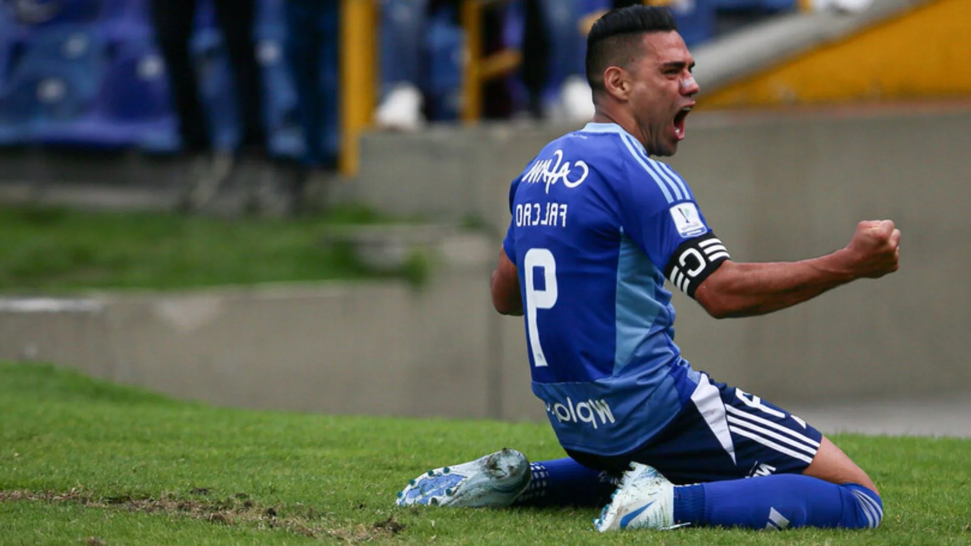 El delantero planea ayudar al equipo con goles y ganar títulos.