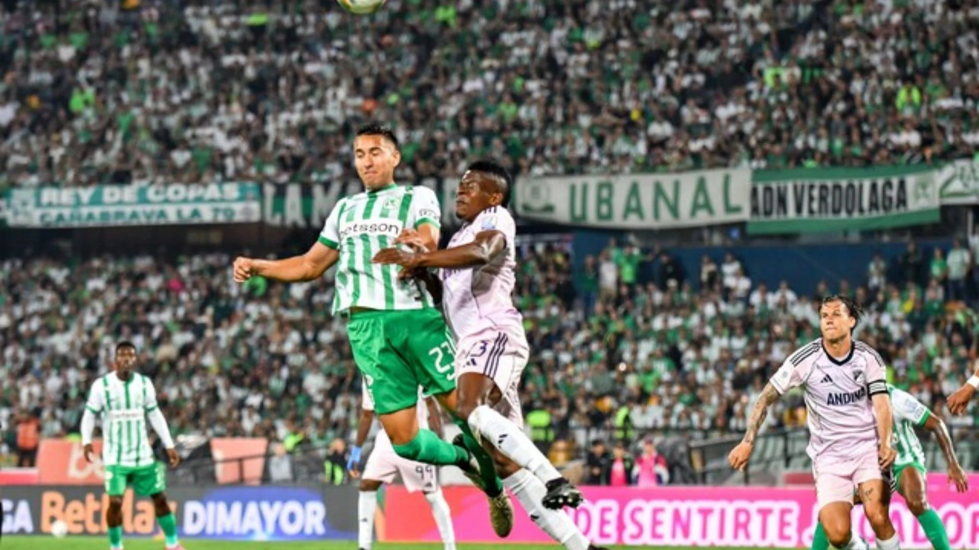 Nacional lidera la tabla de equipos con jugadores más devaluados.