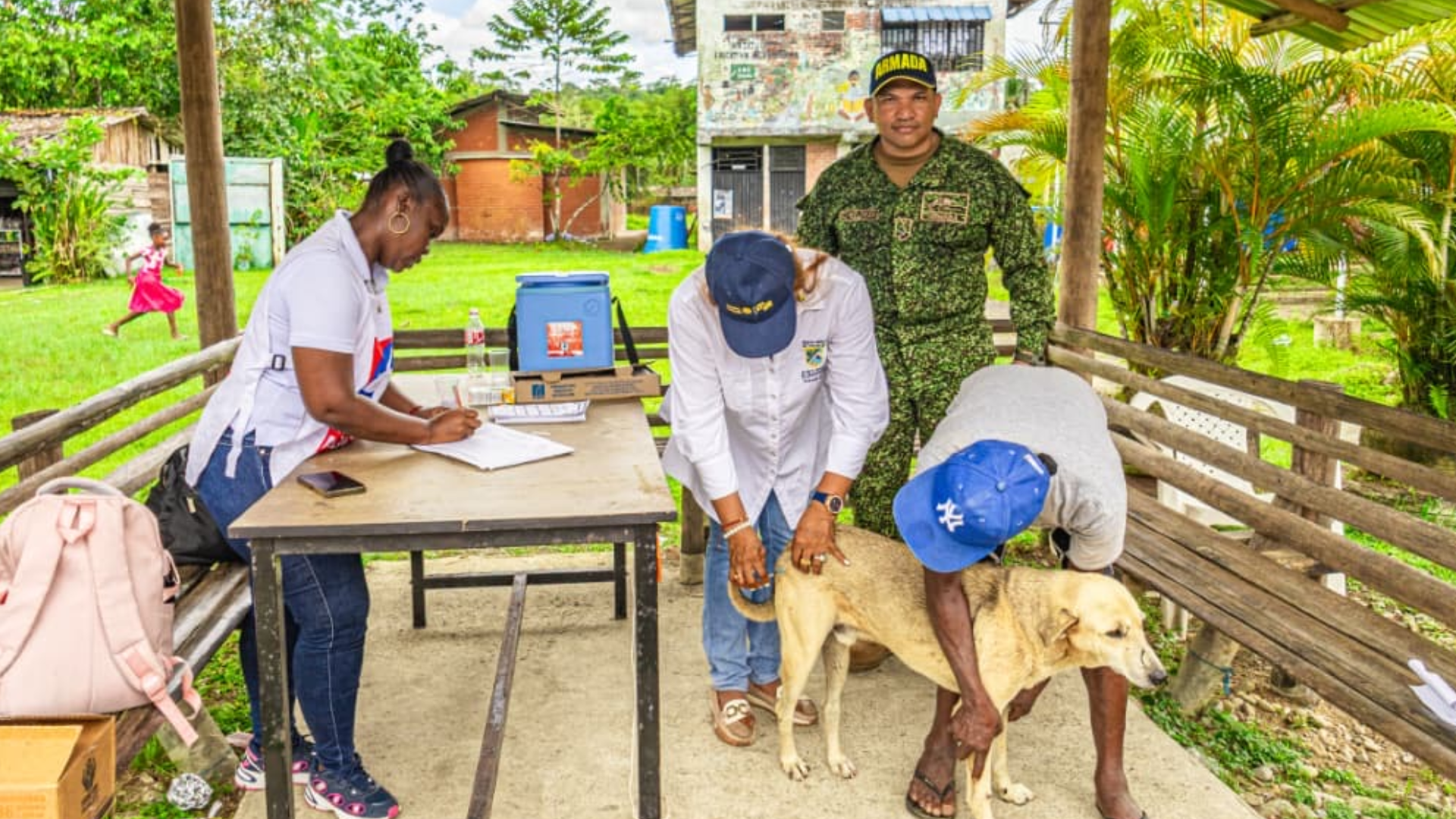 Jornada humanitaria de la Armada Nacional. 