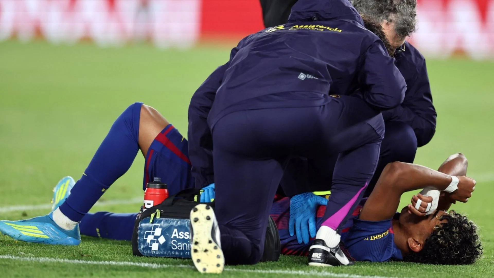 El delantero del Barcelona tuvo una lesión en un juego contra el Celta.