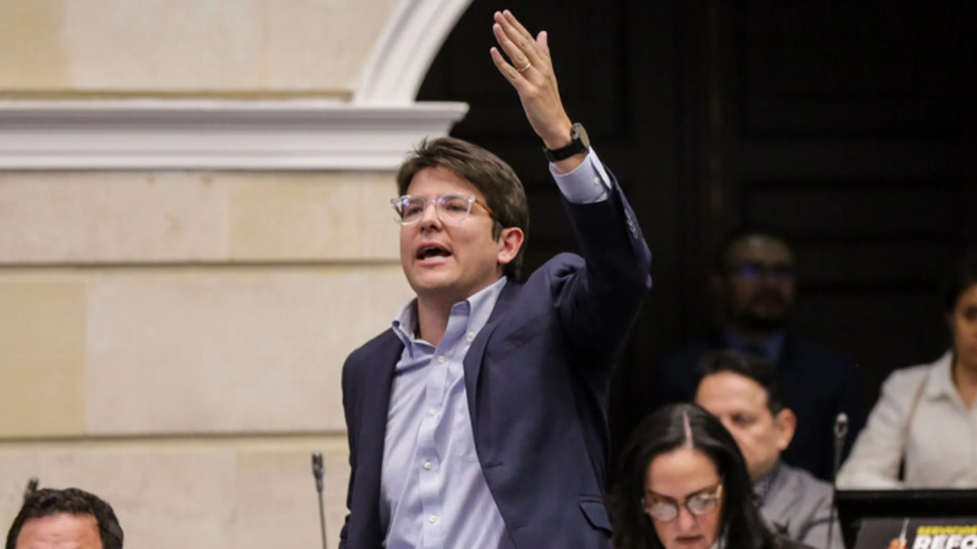 Presunto implicado en el crimen aseguró que solo entendió lo grave del asunto cuando llegó a su vivienda y vio en las noticias todo lo relacionado con el atentado contra Miguel Uribe Turbay. “Ahí es cuando me despierto de la realidad”, dijo.