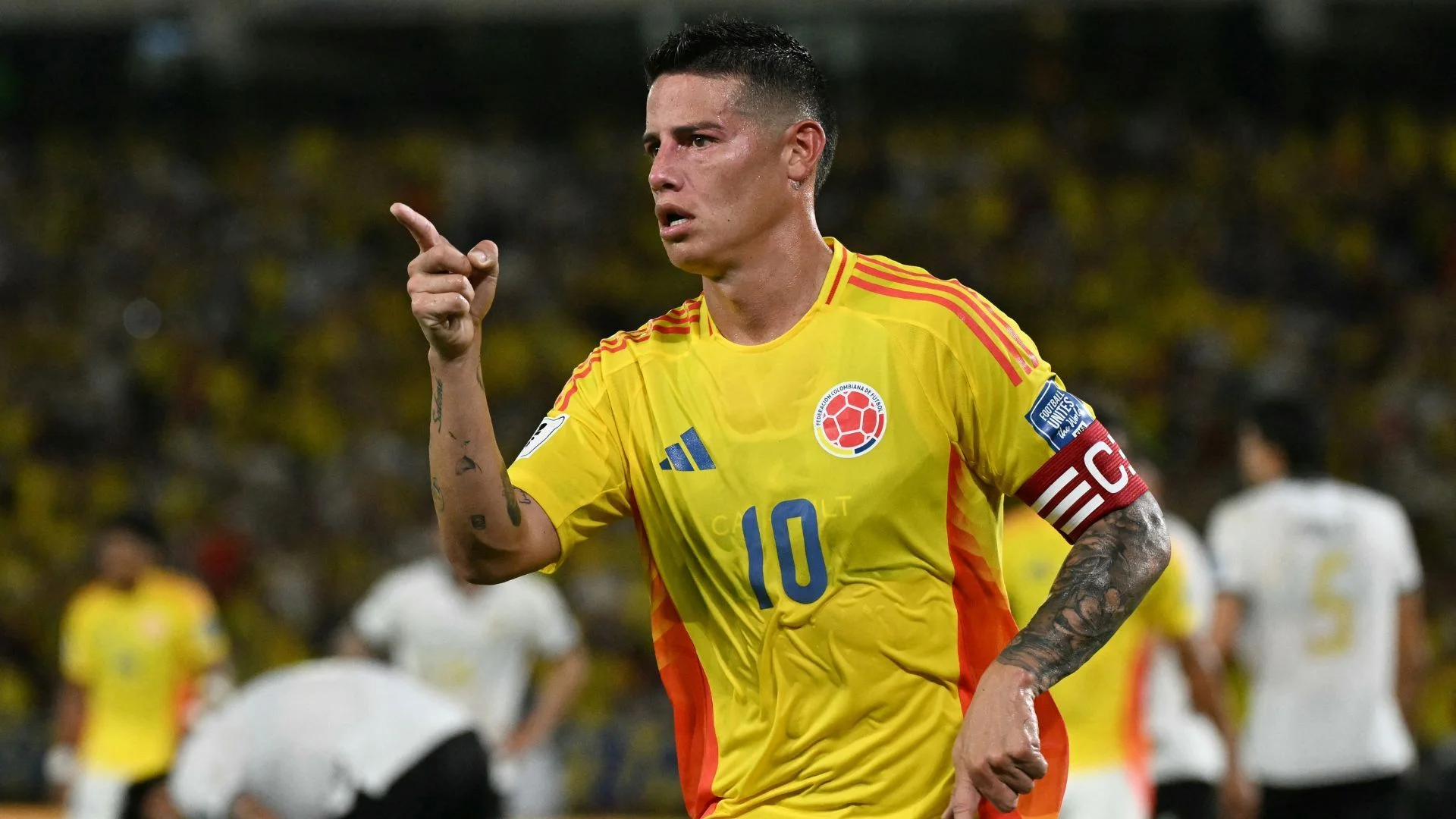 James anotó una asistencia en el primer tiempo contra Jordania.